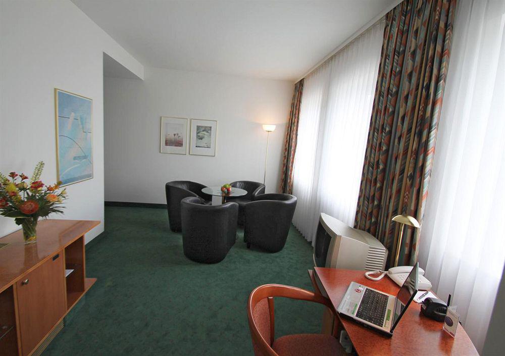 Dormero Hotel Dresden Airport חדר תמונה